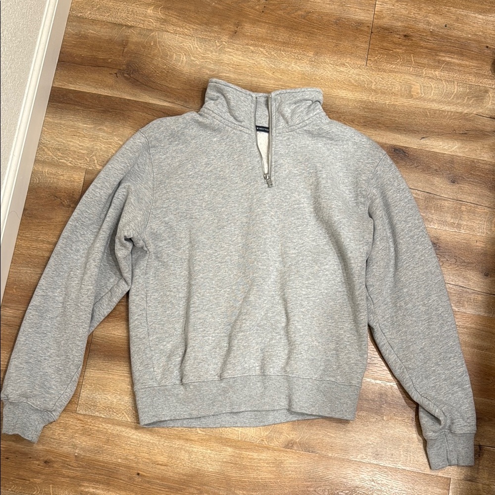 Brandy Melville Gray Quarter Zip Pull Over